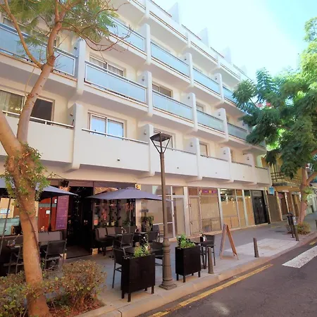 Apartment Iriarte 52 *
